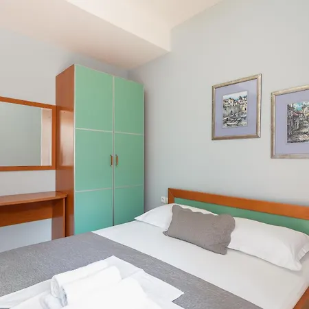 Brkic Apartment