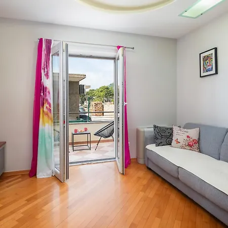 Brkic Apartment Makarska
