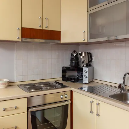 Brkic Apartment Makarska