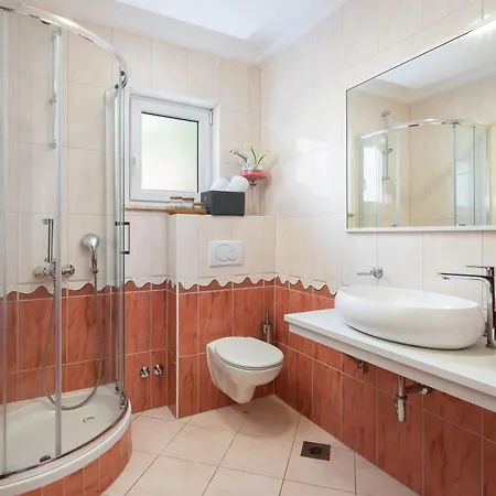 Brkic Apartment Makarska